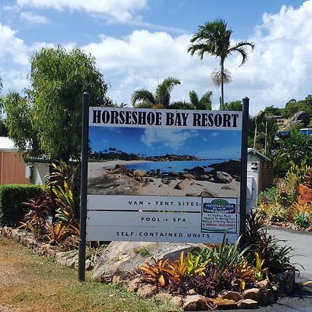 Horseshoe Bay Resort Bowen Esterno foto