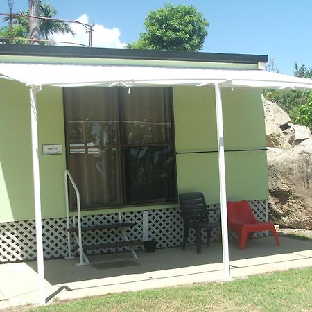 Horseshoe Bay Resort Bowen Esterno foto