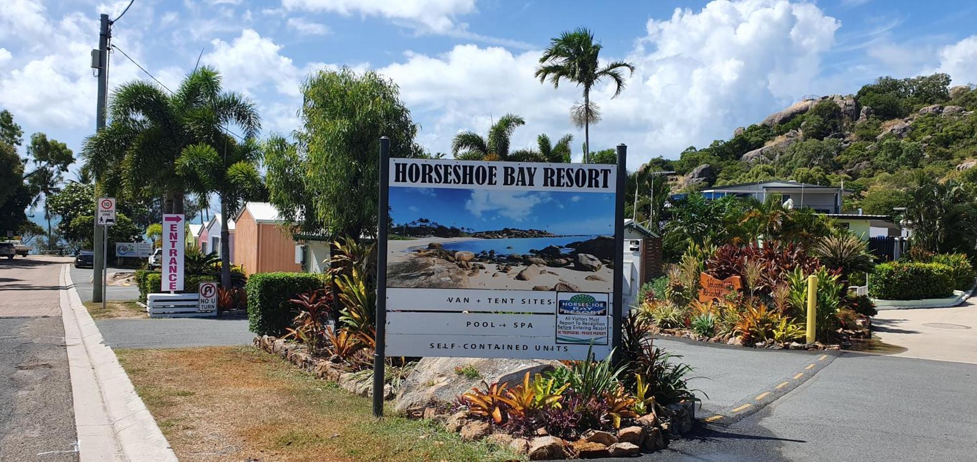 Horseshoe Bay Resort Bowen Esterno foto