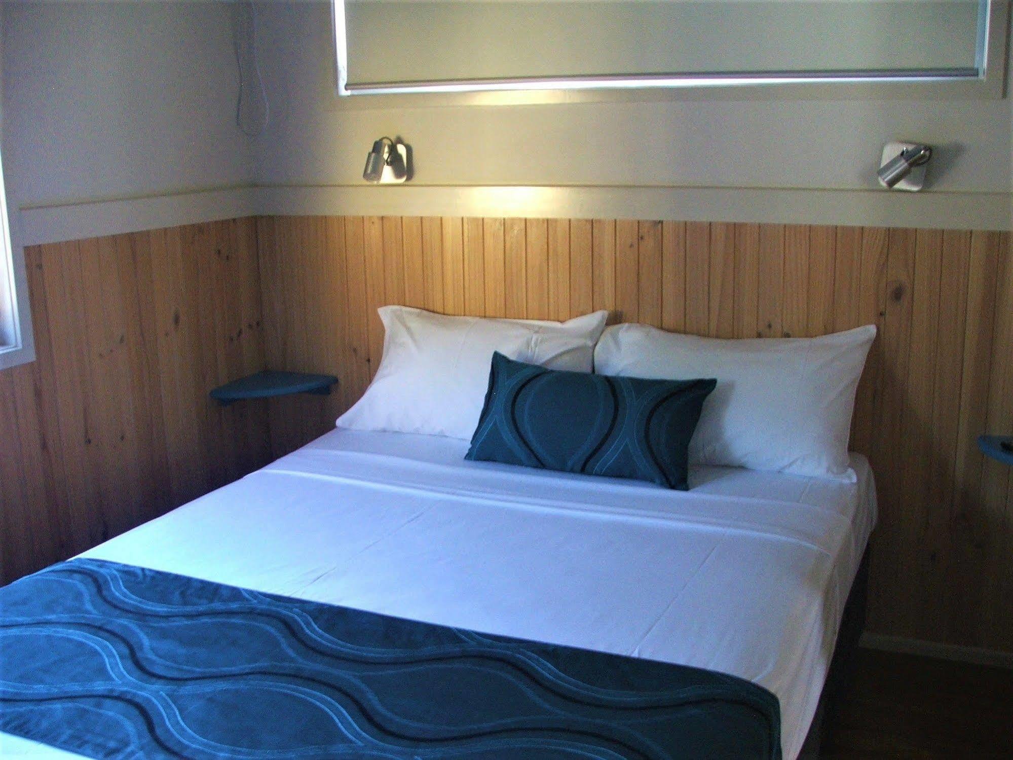 Horseshoe Bay Resort Bowen Esterno foto
