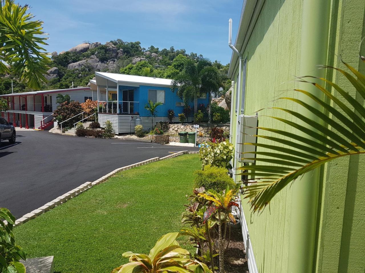 Horseshoe Bay Resort Bowen Esterno foto