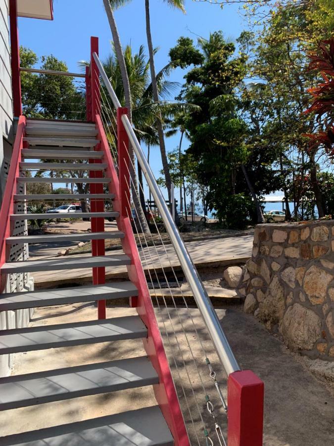 Horseshoe Bay Resort Bowen Esterno foto